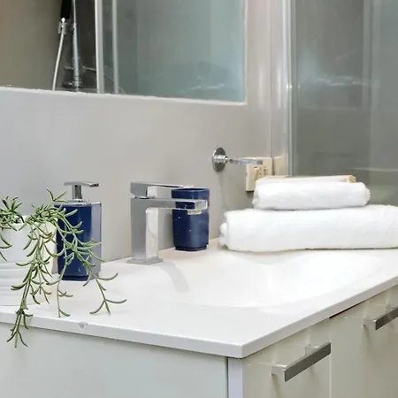 Comfortable Rubicone *